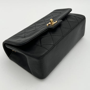 Chanel Diana black leather vintage ref. 7889